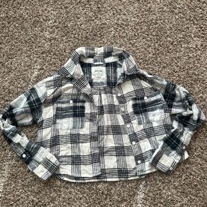 American Eagle Cropped Flannel